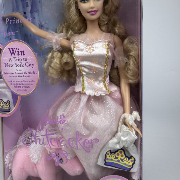 Barbie Doll Fantasy Tales Nutcracker Clara