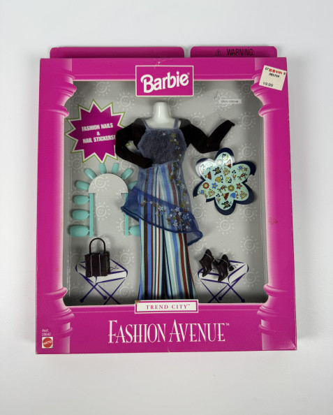 Barbie Fashion Avenue Outfit Set