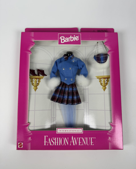 Barbie Fashion Avenue Outfit Set