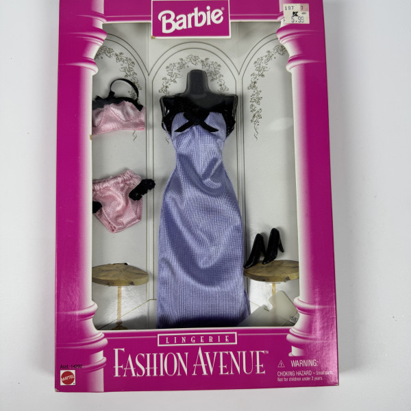 Barbie Fashion Avenue
