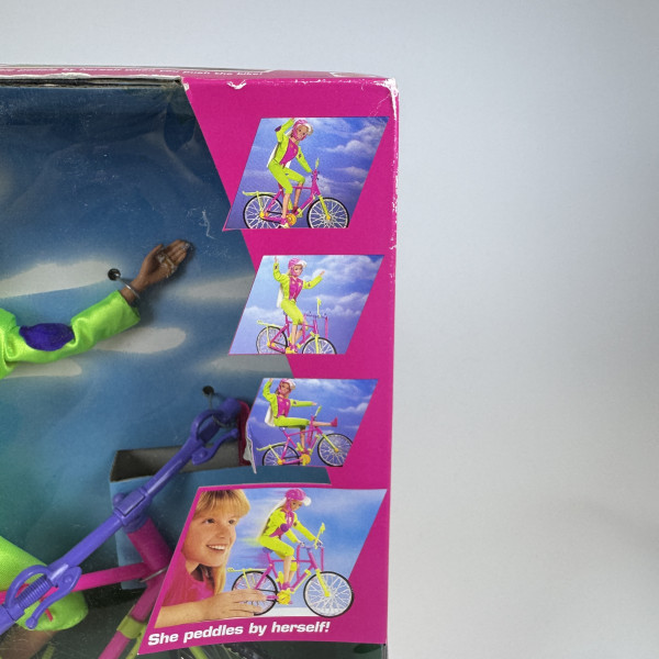 Doll Barbie Bicyclin