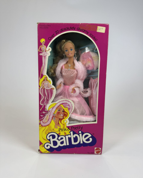 Doll Pretty and Pink Barbie