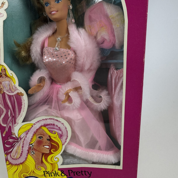 Doll Pretty and Pink Barbie