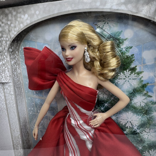 Doll Doll Holiday Barbie 2019