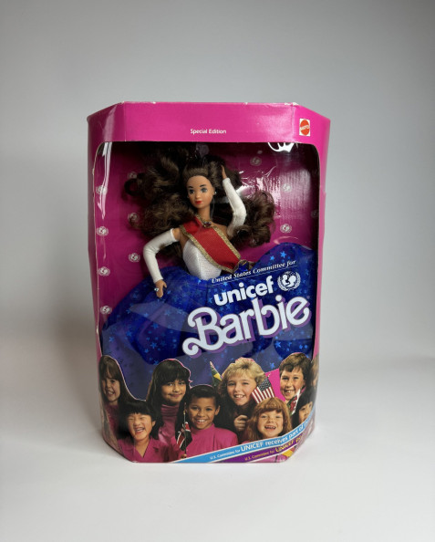 Doll Unicef Barbie Brunette