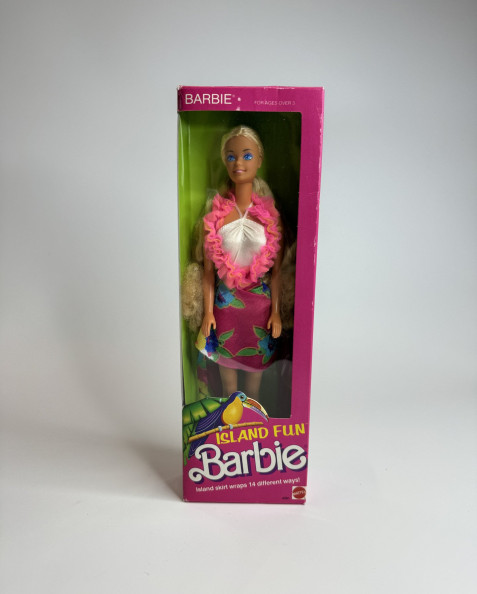 Doll Island Fun Barbie