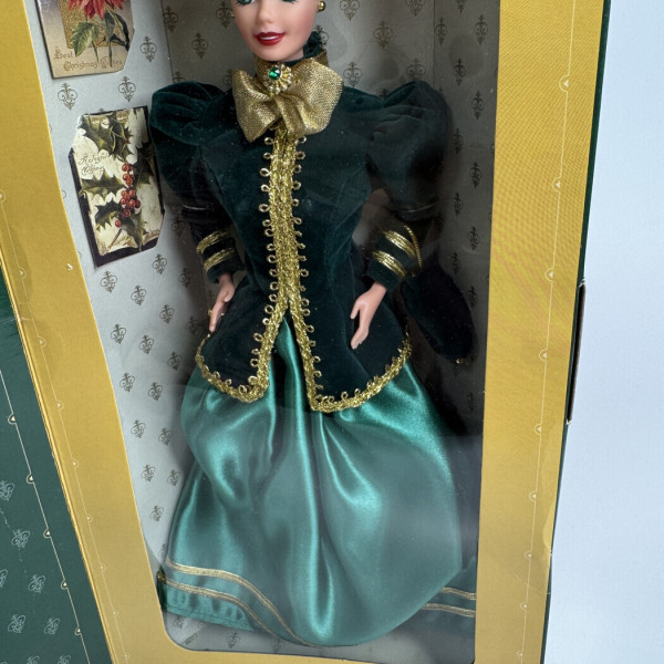 Barbie Doll Yuletide Romance
