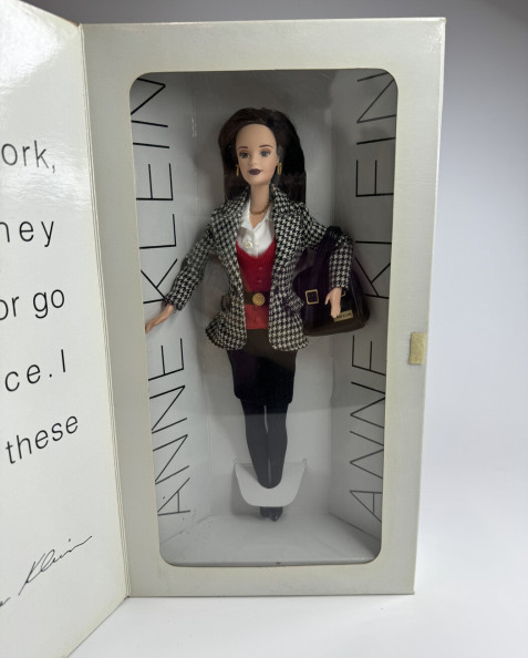 Doll Barbie Anne Klein